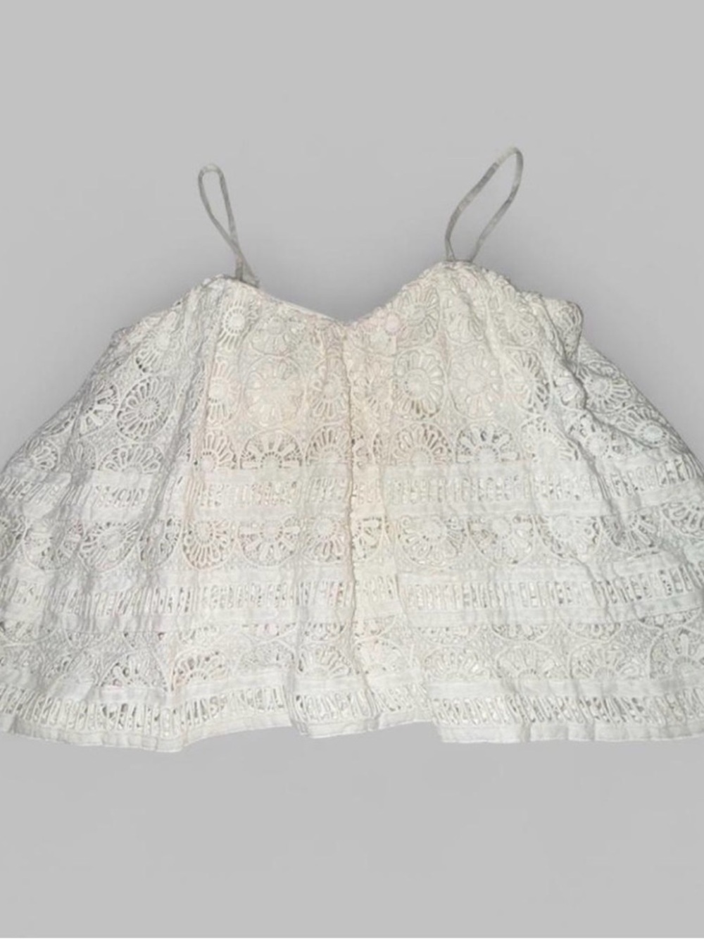 Free People White Lace Women’s Top. Size XS. 100% Cotton. May be worn strapless. - Picture 2 of 7
